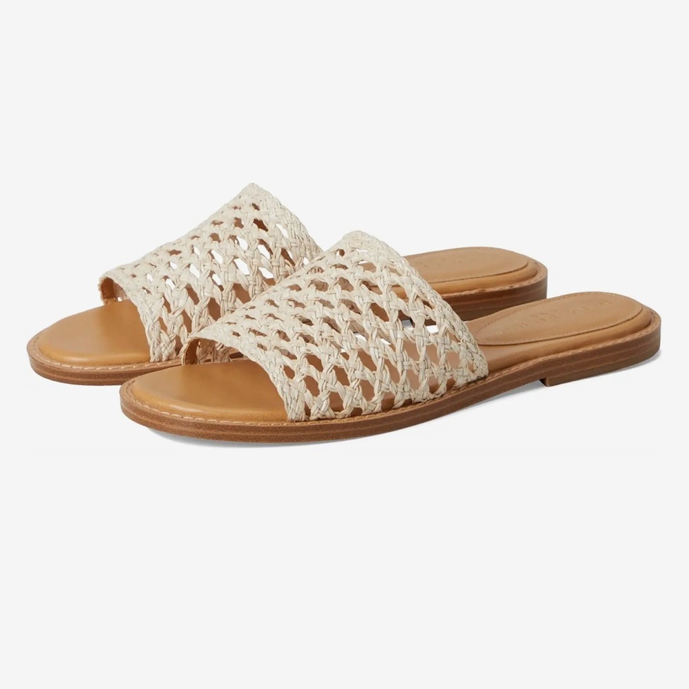 Marc Fisher LTD Glynne Flat Slide Sandal Light natural color sizen10M NWOT..